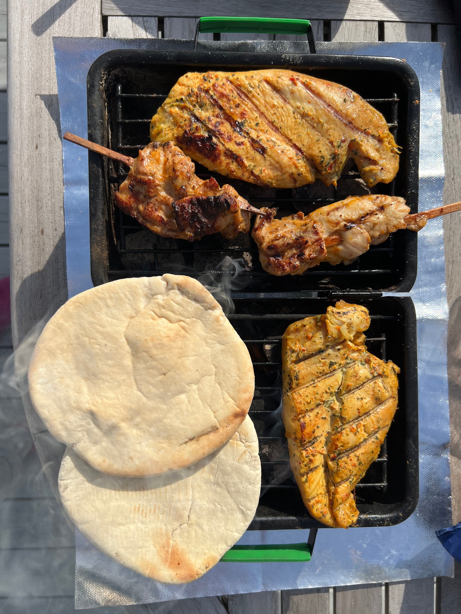 Med Less Trash grill får du grillet maten jevnt.