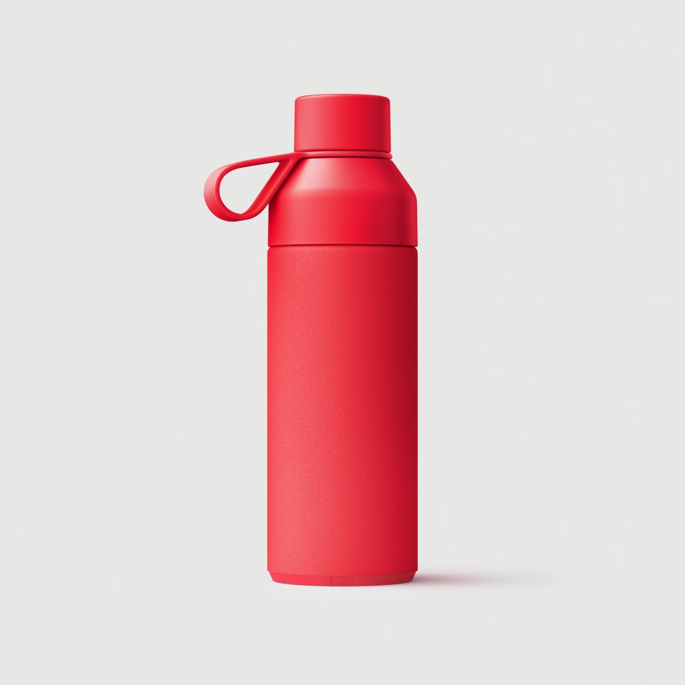 Baksiden av Ocean Bottle vannflaske.