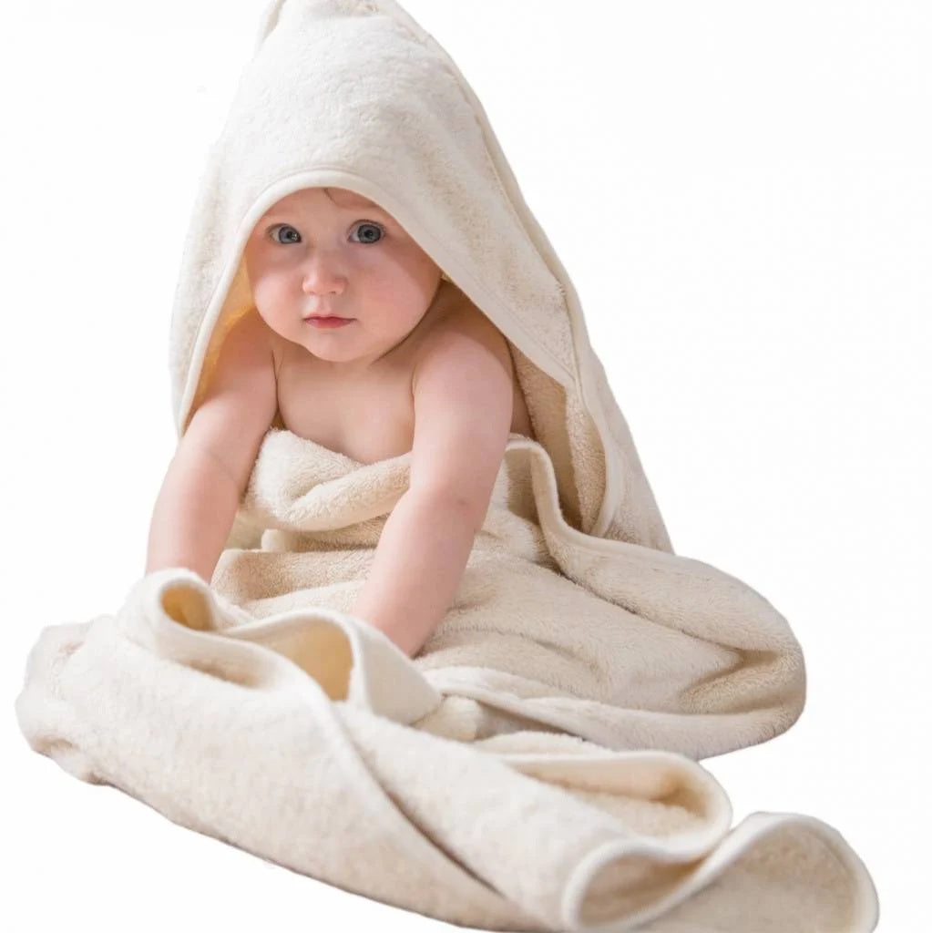 Babysett - babyhåndkle i økologisk bomull og ringblomstsåpe